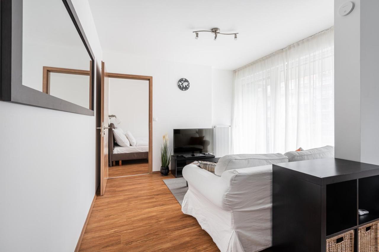 White Cascade Realty Apartment Budapest Ngoại thất bức ảnh